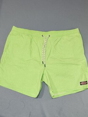 Vineyard Vines Neon Lime Swim Trunks. XXL.